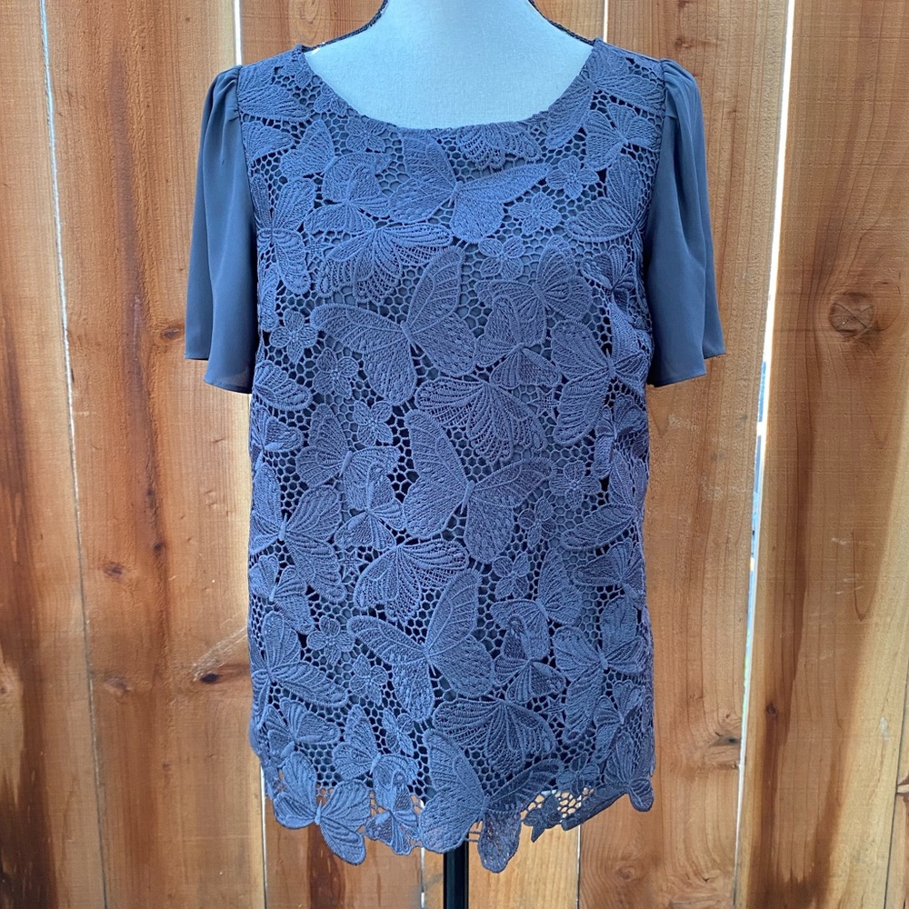 Ann Taylor Grey Short Sleeve Butterfly Blouse